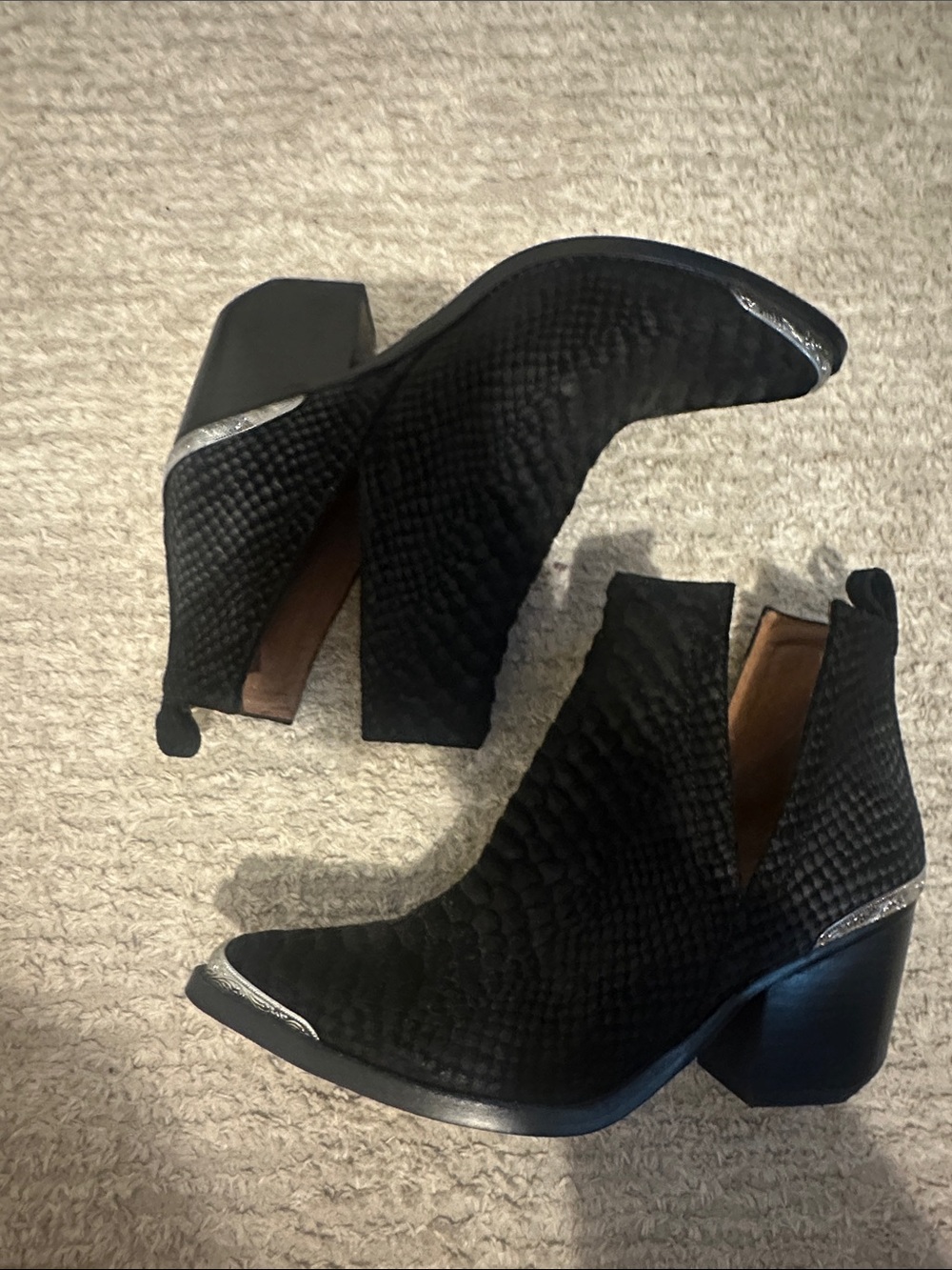 Women's Black Textured Western Chelsea Boot with Silver Accents